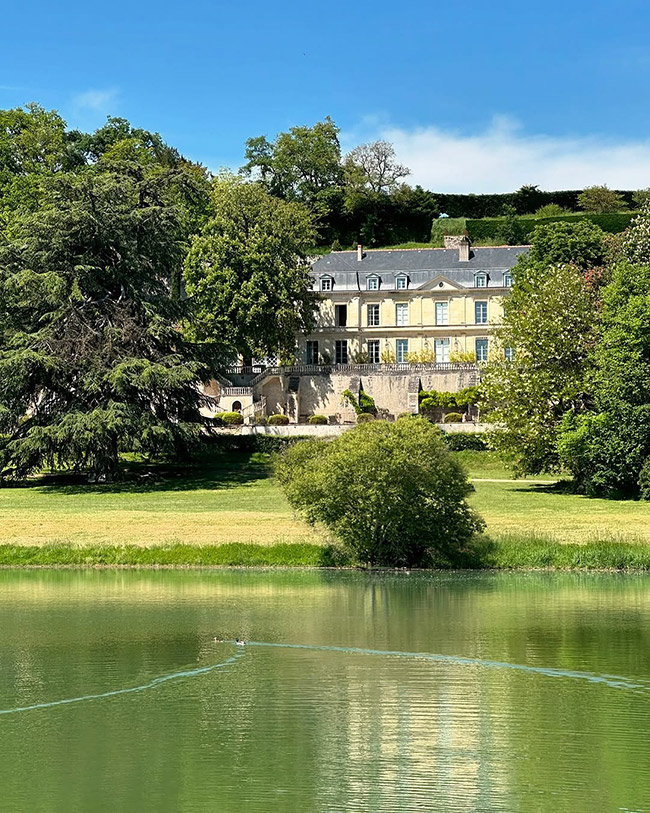 Vue du parc et du château des Bidaudières